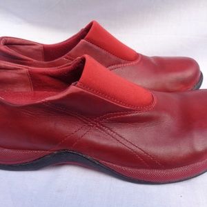 Clarks Springers Womens Shoes Red Leather Size 9.5